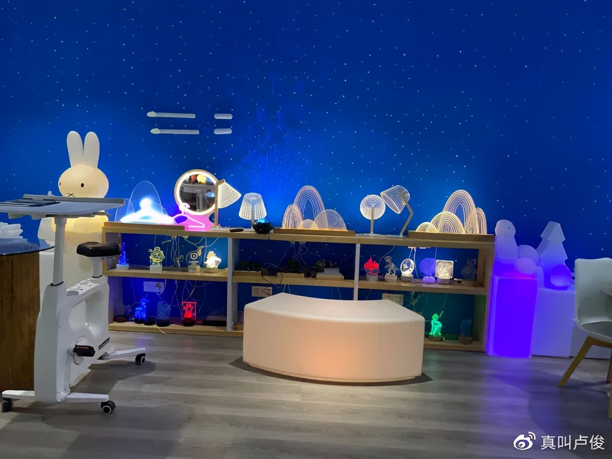 我去了趟義烏，然后凌亂了