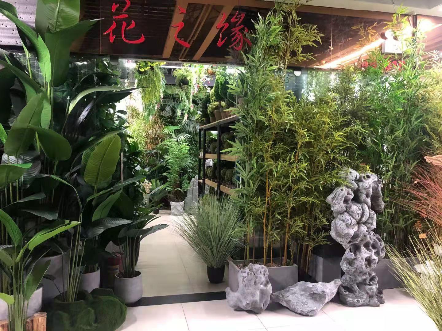 建達成名車廣場&筍崗文具玩具禮品批發(fā)市場“雙項目”開業(yè)盛典