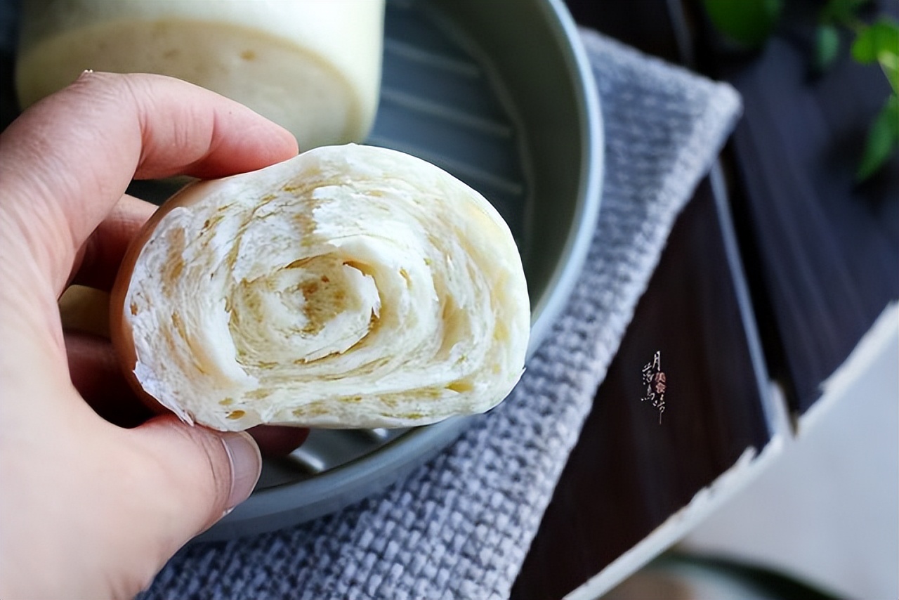 饅頭怎么做才好吃？跟我做，一圈圈撕著吃，比面包還香