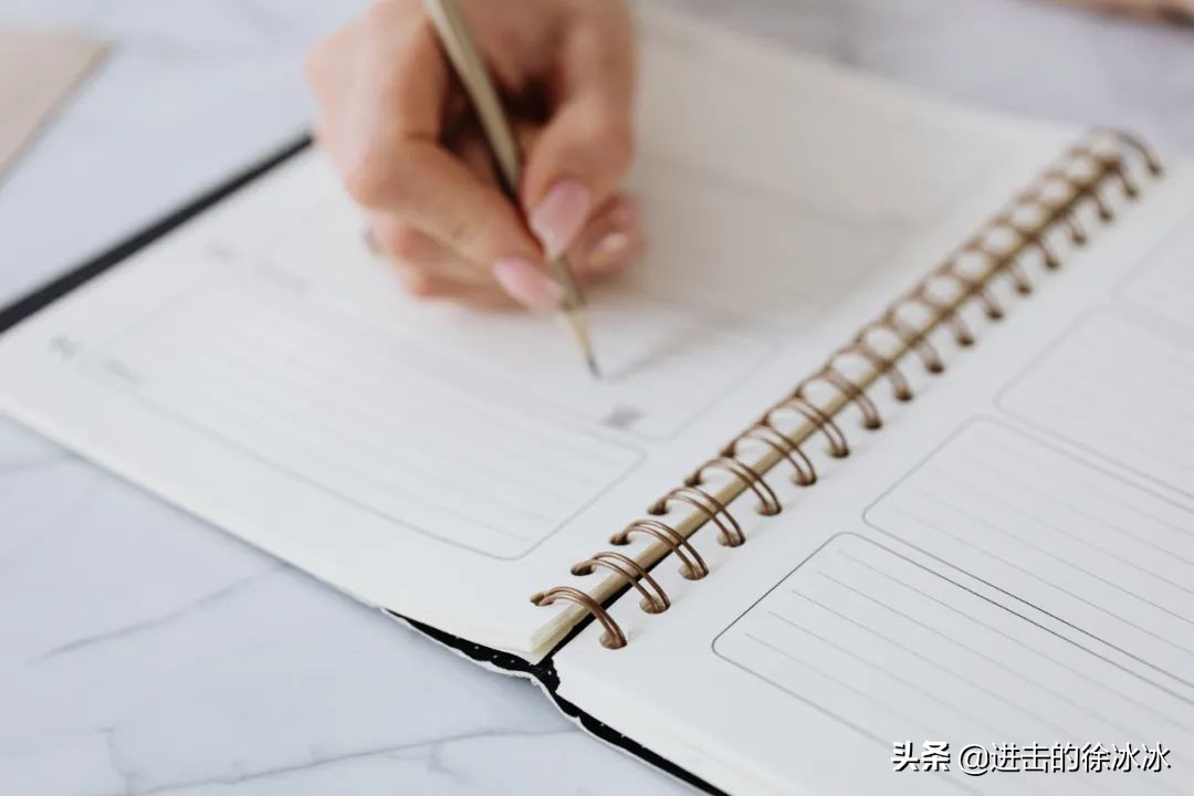 新手怎么開始寫作，新手想寫作怎么入手？