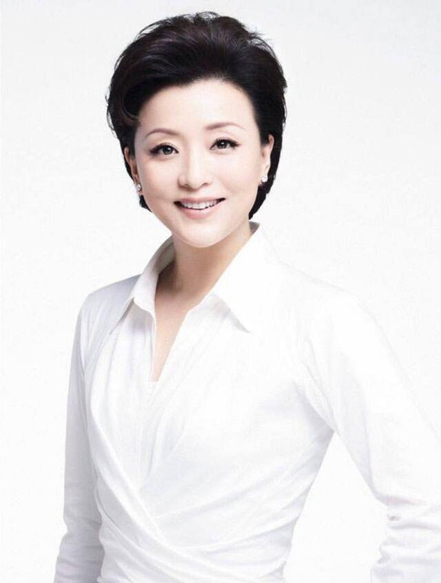 橡皮粉是什么顏色?？岬恼掌ㄏ鹌し凼鞘裁搭伾髨D片）