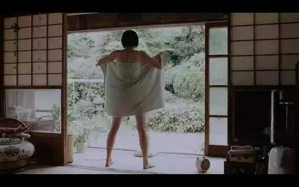 透明內衣超?。ㄍ该鞒≌娼z內衣）