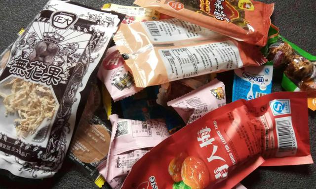 想賣零食去哪里找貨源？零食鋪貨源哪里批發(fā)？