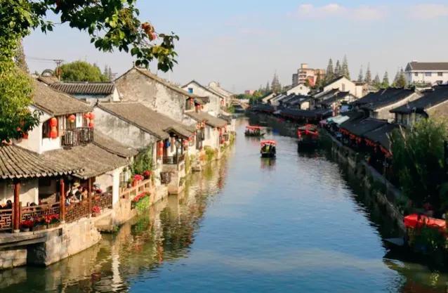 擺地?cái)偟呢浽磸哪睦锱l(fā)襪子？擺地?cái)偟呢浽磸哪睦锱l(fā)襪子呢？