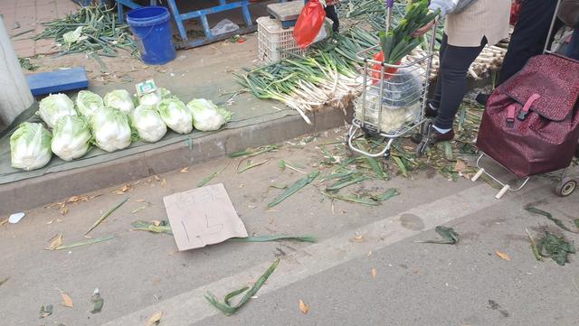 熟豬頭肉批發(fā)5元一斤多少錢啊，熟食店豬頭肉多少錢一斤