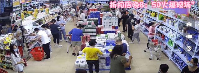 兒童服裝品牌折扣店進(jìn)貨渠道，兒童品牌童鞋折扣店進(jìn)貨渠道