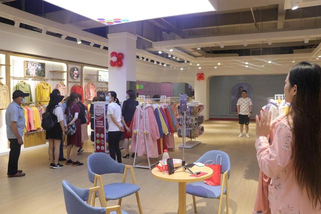 內(nèi)衣廠家直銷一手貨源2021暢銷款，品牌內(nèi)衣廠家批發(fā)貨源