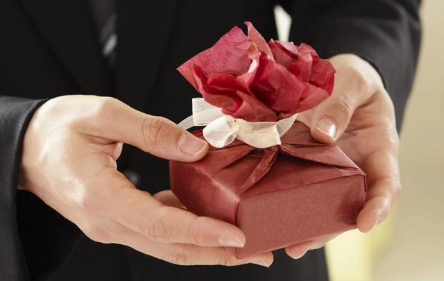 禮品公司如何找貨源渠道合作，禮品公司如何找貨源渠道合作的？