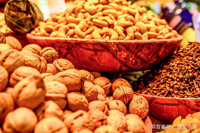 零食店貨源在哪里找，零食店貨源在哪里找啊？
