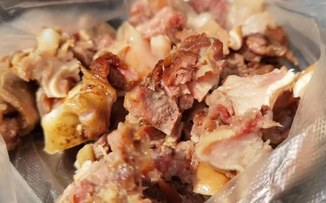 熟豬頭肉批發(fā)多少錢一斤，熟的豬頭肉多少錢？