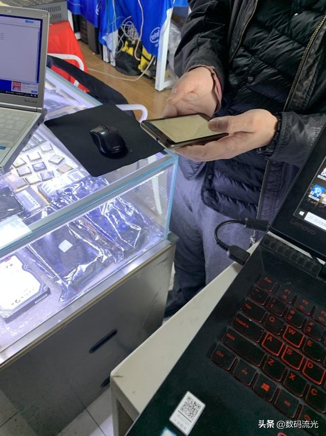 電腦批發(fā)商的進(jìn)貨渠道在哪里，電腦經(jīng)銷(xiāo)商進(jìn)貨渠道？