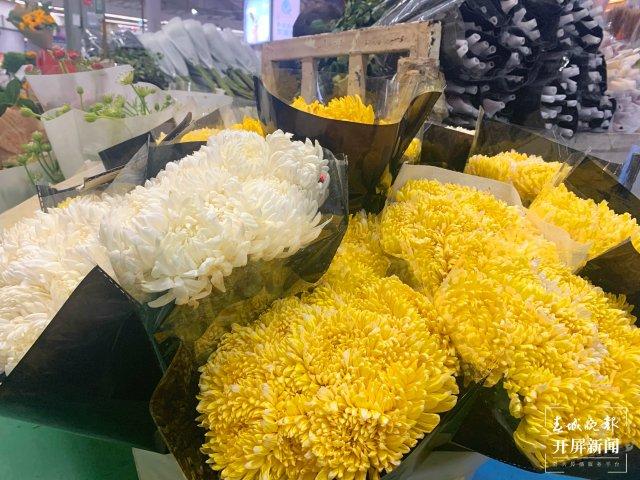 昆明鮮花批發(fā)市場(chǎng)地址，昆明鮮花批發(fā)市場(chǎng)地址電話？