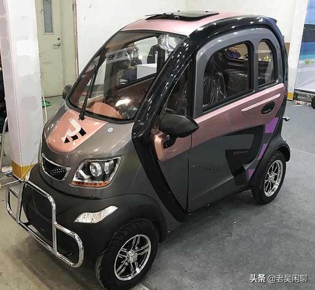 電車四輪批發(fā)廠家電話多少，四輪電車廠家批發(fā)市場？