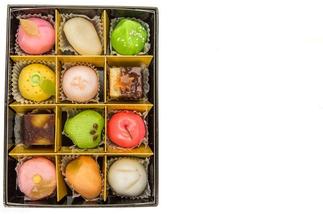 休閑零食進(jìn)貨批發(fā)市場，休閑零食進(jìn)貨批發(fā)市場自由選貨？