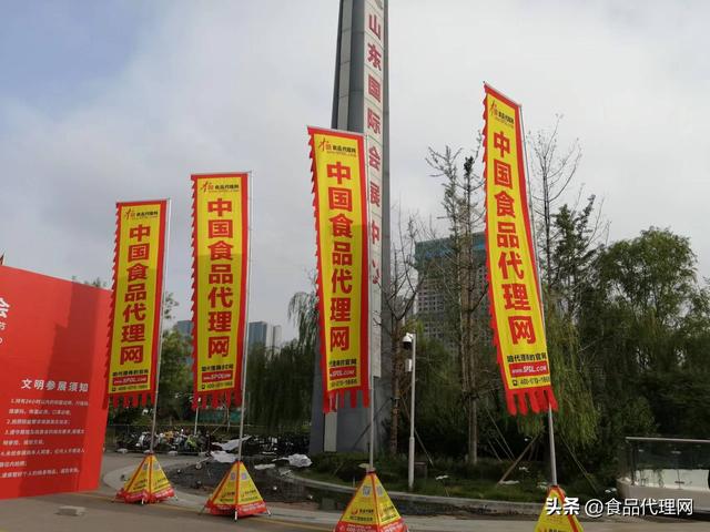 代理網(wǎng)址怎么變域名，代理網(wǎng)址域名？