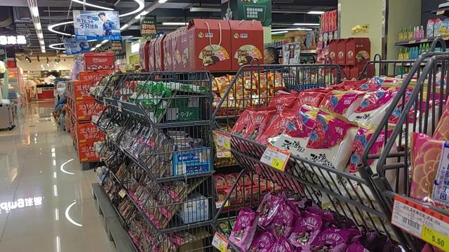 月餅批發(fā)市場(chǎng)進(jìn)貨渠道有哪些品牌，月餅批發(fā)市場(chǎng)進(jìn)貨渠道有哪些優(yōu)勢(shì)？