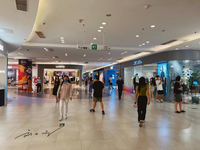 廣州沙河服裝批發(fā)市場，廣州沙河服裝批發(fā)市場在哪個(gè)區(qū)？