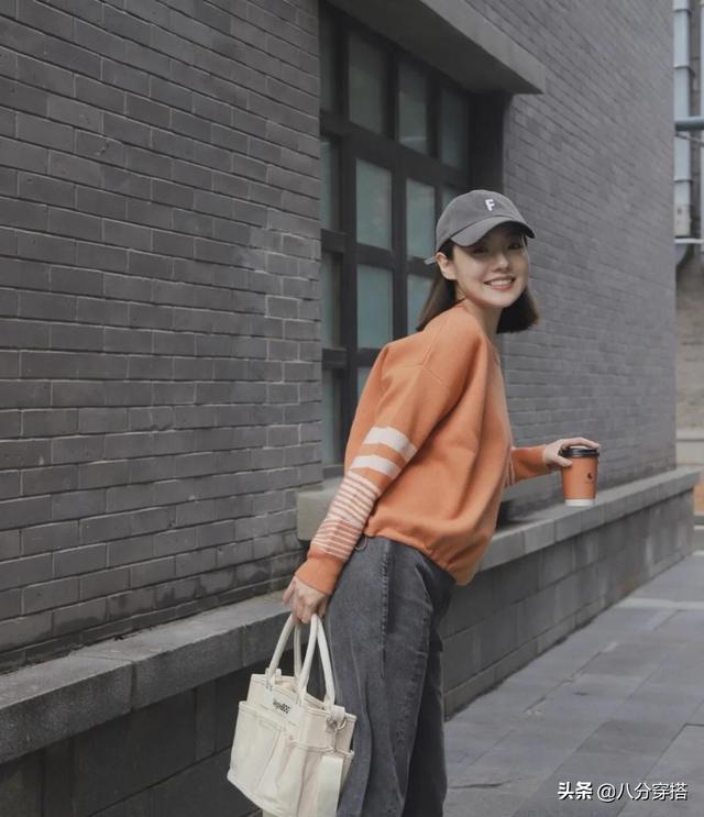 廣州女裝衛(wèi)衣批發(fā)廠家直批，加絨衛(wèi)衣批發(fā)廠家直批？
