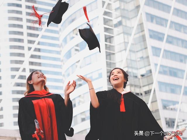 發(fā)抖音作品的文案，適合發(fā)庫(kù)存的文案學(xué)生？