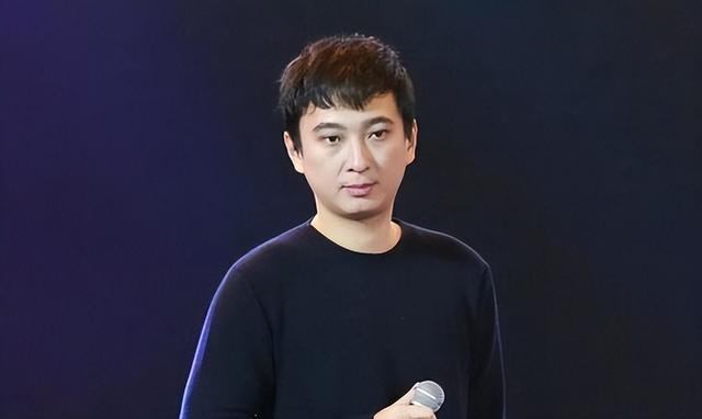 地?cái)偯氯拿赓M(fèi)閱讀，地?cái)偯氯拿赓M(fèi)閱讀慕云漫？