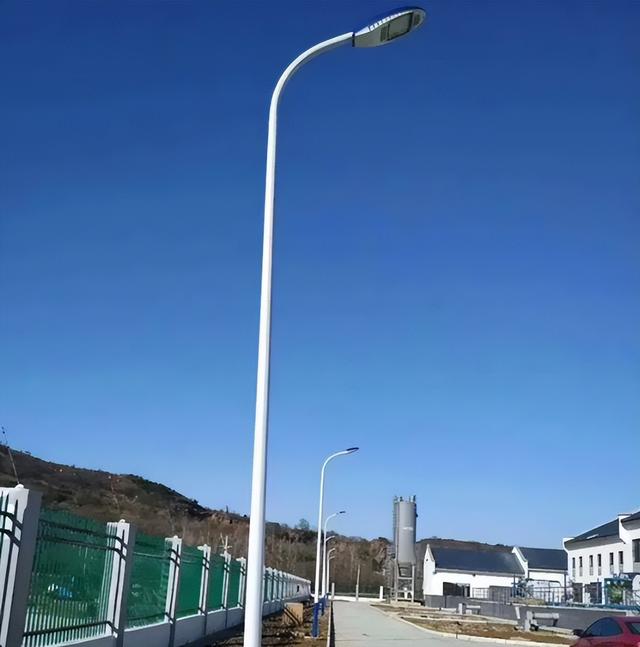 路燈批發(fā)廠家哪有，路燈批發(fā)價(jià)格？