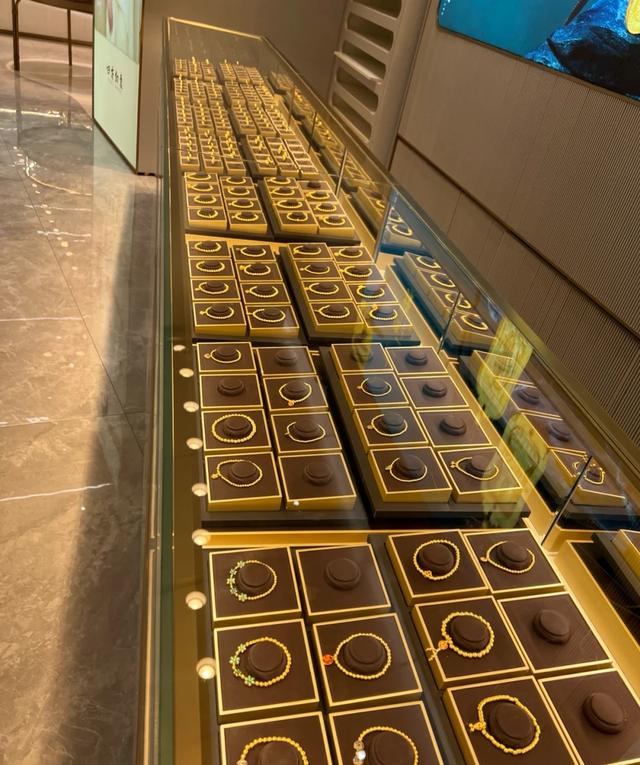 飾品批發(fā)市場進(jìn)貨渠道平臺，飾品批發(fā)市場進(jìn)貨渠道平臺有哪些？