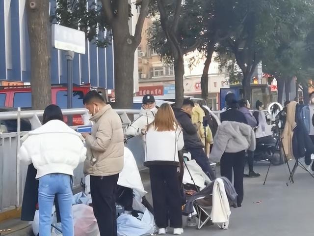 微商服飾貨源，微商服飾貨源網(wǎng)？