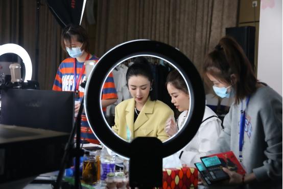 淘寶店鋪主播薇婭貨源是真的嗎知乎，淘寶上薇婭直播好貨是不是真的？