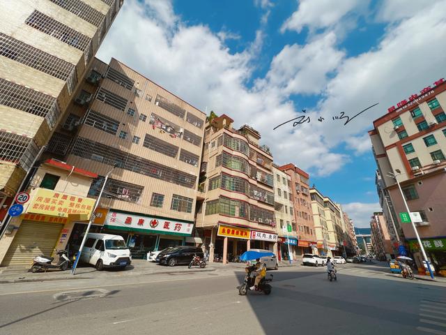 廣州淘寶有數(shù)據(jù)包貨源批發(fā)市場嗎在哪里，廣州淘寶供貨市場？