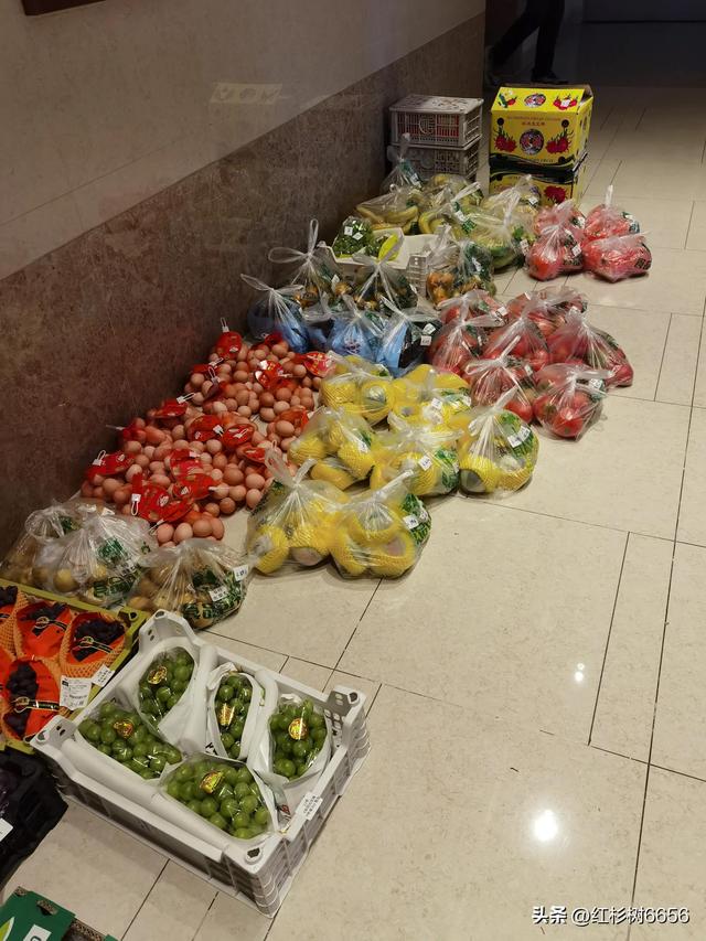 微商賣(mài)貨群，微商代購(gòu)怎么找貨源？