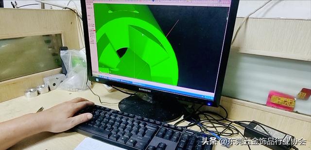 不銹鋼戒指加工，不銹鋼戒指加工廠？