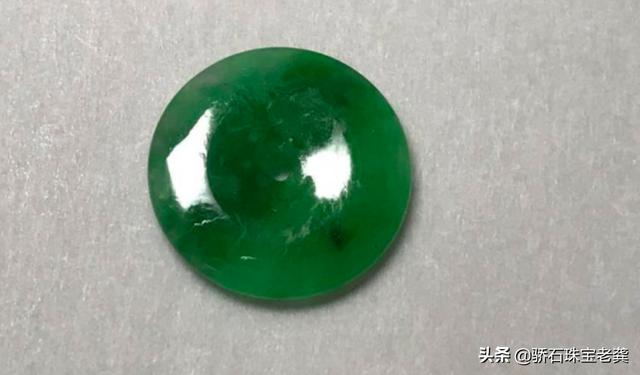 翡翠珠寶網(wǎng)店代理貨源怎么找的到，珠寶代購怎么找貨源？