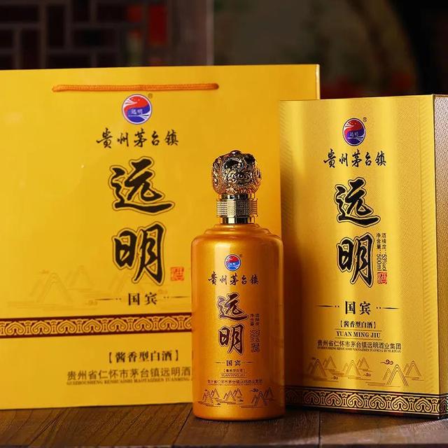 拼多多上的散裝白酒是真的嗎，拼多多上賣的純糧酒是真的嗎？