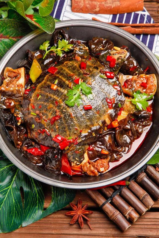 微商麻辣小吃貨源怎么找，微商麻辣小吃貨源怎么找的？
