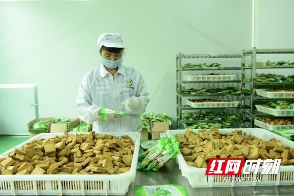 拼多多上的豆腐干能吃嗎，淘寶豆腐塊？