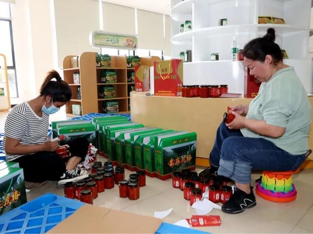 淘寶拼多多熱銷強尼金瑞貨源拿貨是真的嗎，強尼瑞哥？