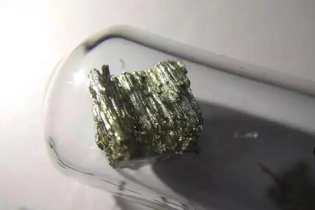 鈹?shù)V石報(bào)價(jià)，鈹?shù)V石_價(jià)格？