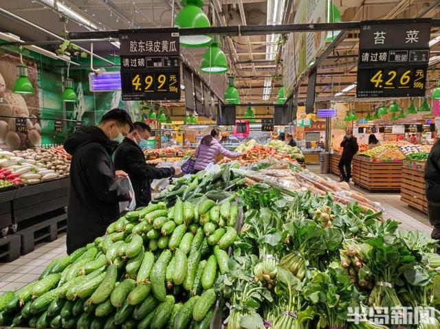 青島即墨微商貨源，即墨服裝批發(fā)市場微商？