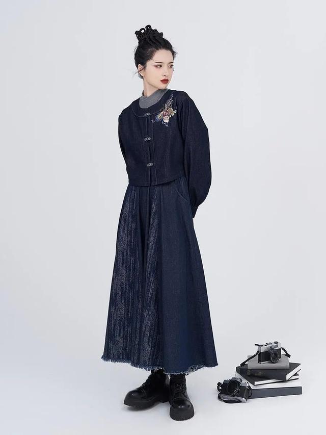 七個男人合伙做女裝，兩年時間在千億市場混出頭